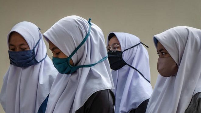 Video viral siswi berhijab di India dilarang masuk sekolah makin picu  kemarahan publik - BBC News Indonesia