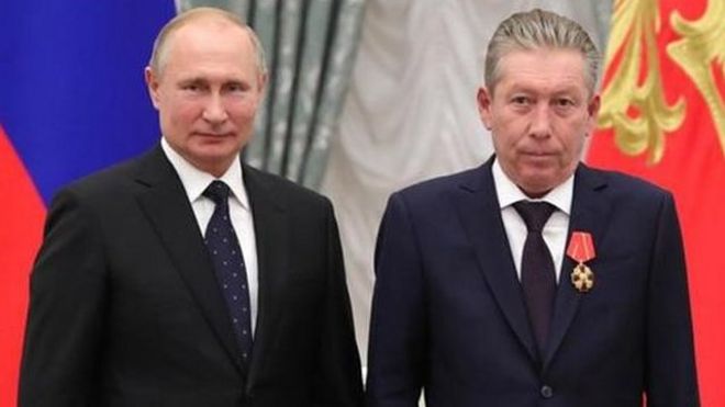 Ravil Maganov recibió el premio a la trayectoria del presidente Vladímir Putin en 2019