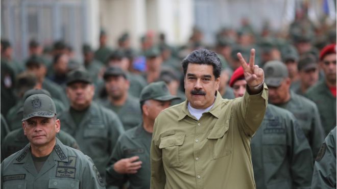 Мадуро с венесуэльскими войсками