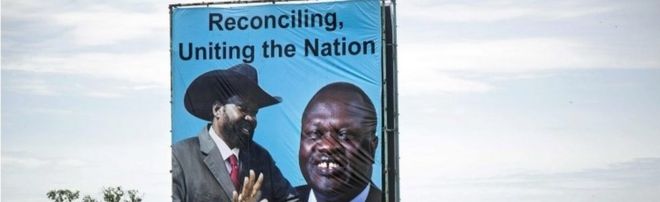 Плакат президента Сальвы Киира и лидера повстанцев Риека Мачара в Джубе, Южный Судан