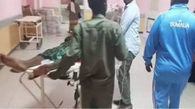 Ninka ay ciidamada asluubta ay ka qaadeen isbitaalka ee dhintay.