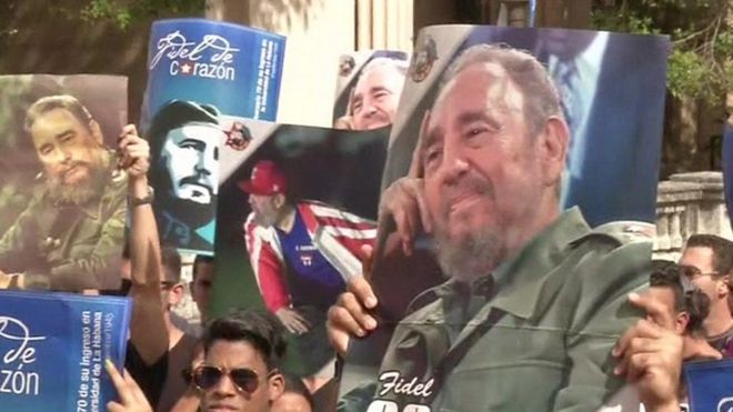 تباين في ردود الفعل العالمية بعد وفاة فيدل كاسترو، رئيس كوبا وزعيم الثورة الشيوعية الذي تحدى الولايات المتحدة لعقود