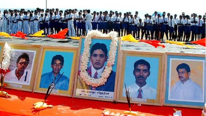 ஐந்து தமிழ் மாணவர்கள்.