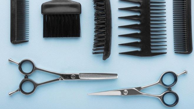 أدوات تسريح الشعر