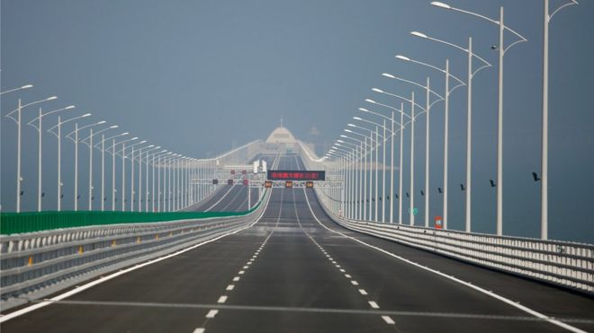 Stretch of the Hong Kong Macau bridge