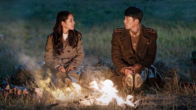 드라마 '사랑의 불시착'은 북한 출신인 곽문안 작가가 보조 작가로 참여했다