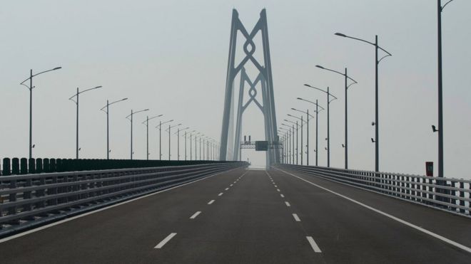 Stretch of the Hong Kong Macau bridge