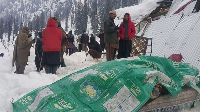 کشمیر میں برفباری سے ہلاکتیں