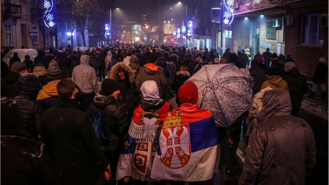 Протестующие в Белграде