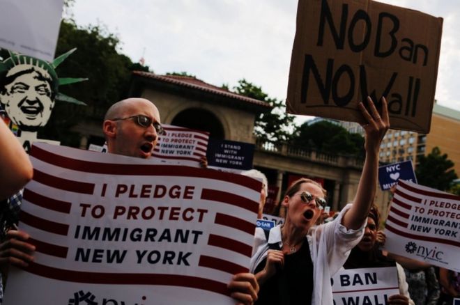 protesters for immigrant rights