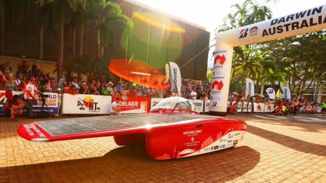 Western Sydney Solar Team vehicle Unlimited 2.0 from Australia leaves the start line in Darwin. Photo: 8 October 2017