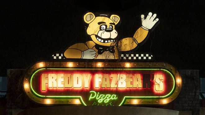  Five Nights at Freddy's Freddy Fazbear's Pizza Boy's