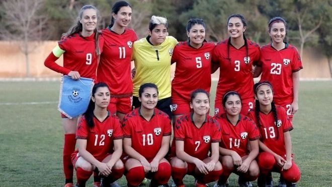 عکس تیم فوتبال زنان افغانستان