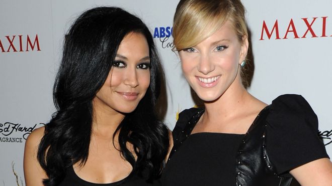 Naya Rivera (left) and Heather Morris in 2010