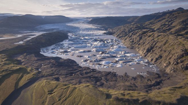 Hoffellsjökull glacier