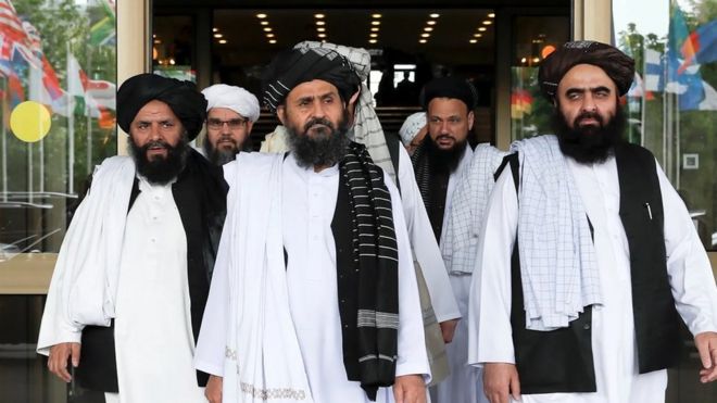 خروج آشفته و خونبار نیروهای آمریکایی از افغانستان در پی صلح دولت ترامپ و طالبان و با مدیریت جو بایدن رئیس جمهوری دیگر آمریکا به بازگشت طالبان به قدرت منجر شد.