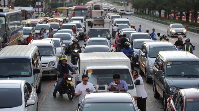 Gridlocked Manila traffic in November 2015