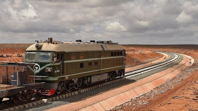 5 мая 2015 года показана работа над новыми железнодорожными путями, связывающими Джибути с Аддис-Абебой.