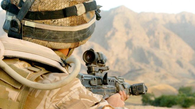 Un soldado británico en Afganistán, en junio de 2008.
