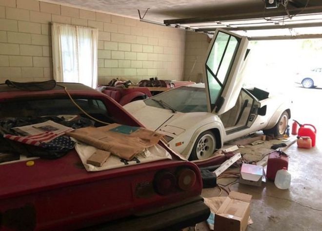 Lamborghini Countach ve Ferrari 308