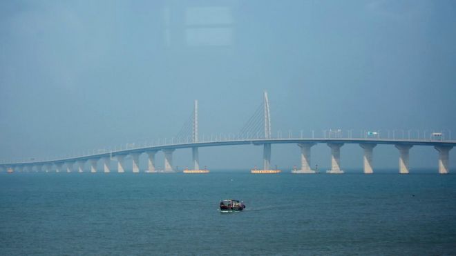 Stretch of the Hong Kong Macau bridge