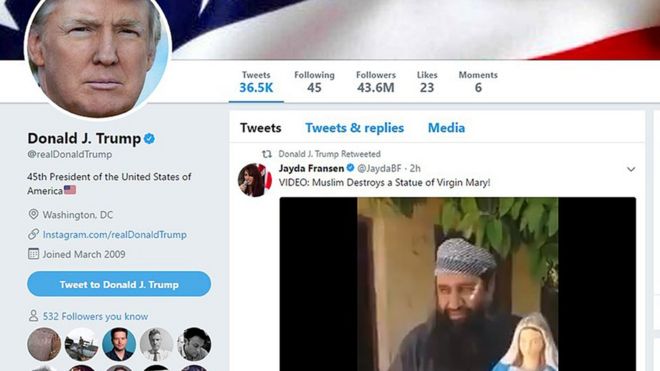 حساب ترامب على تويتر يعيد نشر فيديوهات معادية للمسلمين _98986238_043278581-1