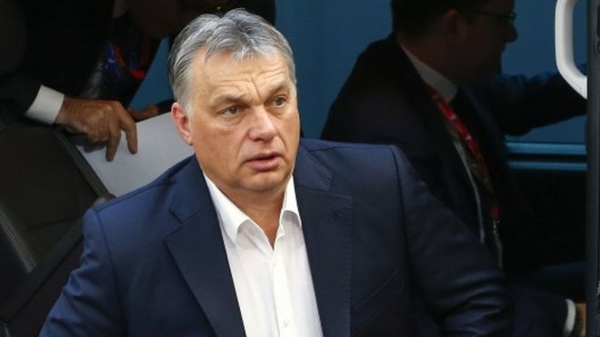 Премьер-министр Венгрии Орбан прибыл в штаб-квартиру Совета ЕС на второй день саммита лидеров ЕС, на котором обсуждались так называемый Brexit и кризис мигрантов в Брюсселе