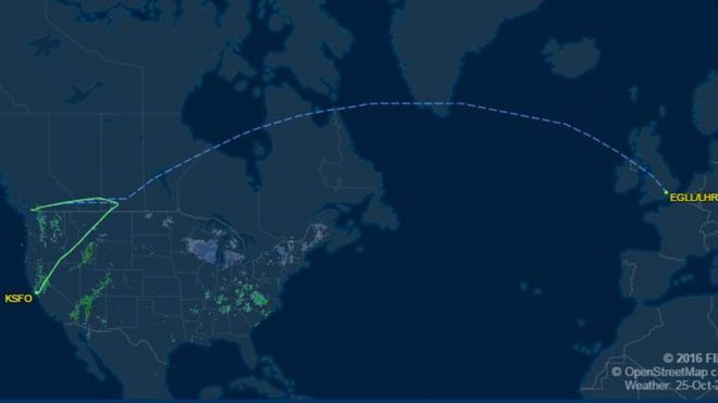 Карта от FlightAware показывает траекторию полета