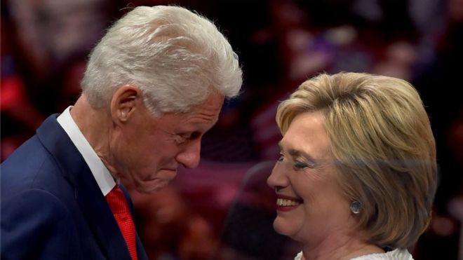 El matrimonio Clinton ha tenido una controvertida relación con México.