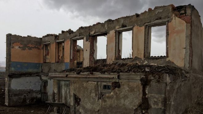 Azərbaycanlılar Dzünaşoxdakı evlərini tərk edirlər