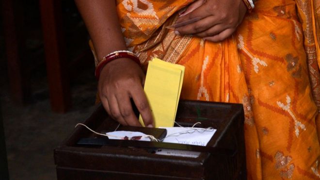 நாடு முழுதும் ஒரே நேரத்தில் தேர்தல் நடத்துவதில் என்ன பிரச்சனைகள்?