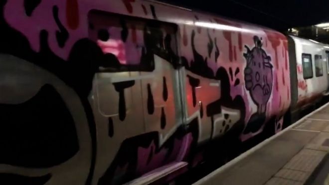Граффити на поезде