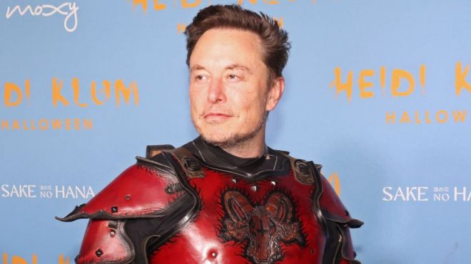 Elon Musk attends Heidi Klum's 2022 Halloween Party.