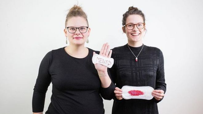 Элин Даниэльссон и Ребека Халленкройц из шведской группы по защите прав менструаций MENSEN, 2018