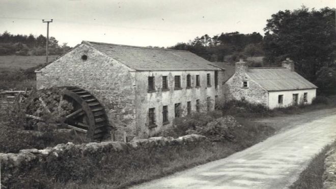 Wellbrook Beetling Mill, черно-белое