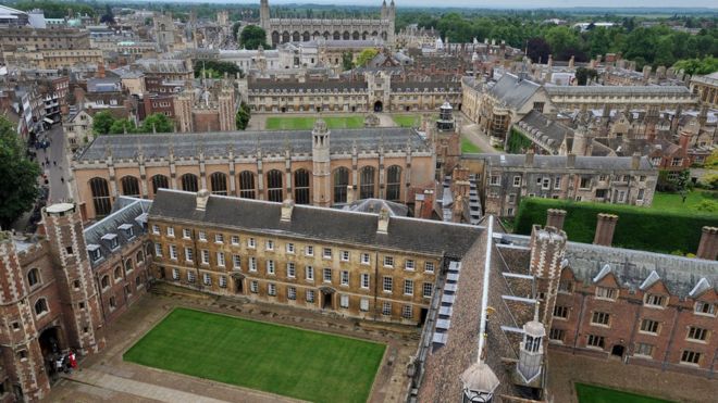 Вид с воздуха на Кембриджский университет