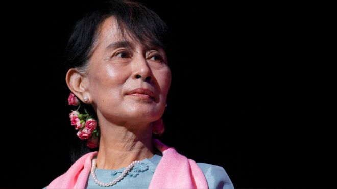 Аун Сан Су Чжи. Крах легенды