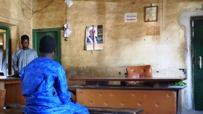 Une salle d'audience au Nigeria