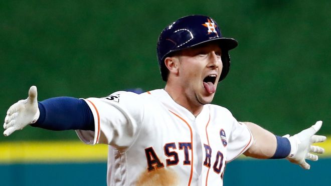 World Series 2017: Houston Astros beat Los Angeles Dodgers for 4-3 series  win - BBC Sport