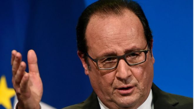 Президент Франсуа Олланд выстрелил в голову
