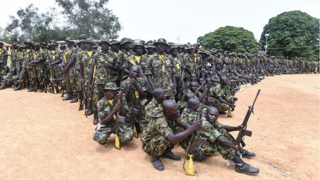 Военные Нигерии изо всех сил пытались победить угрозу Боко Харам