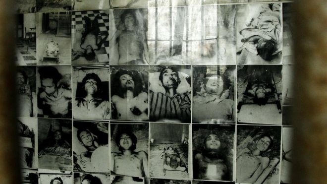 Ảnh tù nhân Khmer Đỏ ở nhà tù S-21 Tuol Sleng. Chế độ Pol Pot gây ra thảm sát ở Campuchia