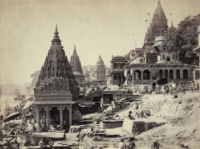 Vishnu Pud & Surrounding Temples near the Burning Ghat, Benares