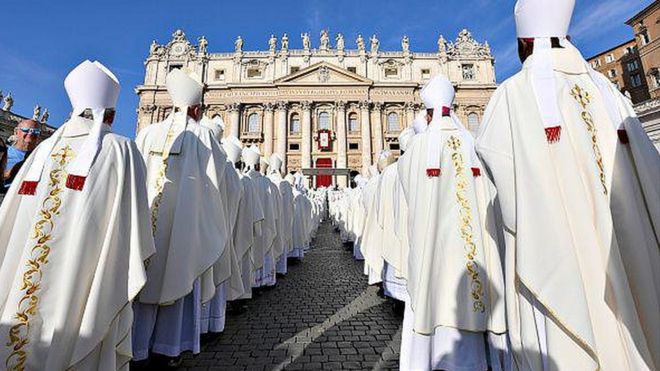 Священный синод в Ватикане
