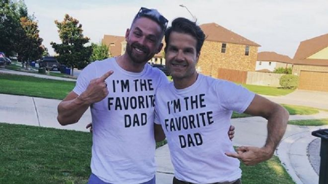 Louis van Amstel poses in a "I'm the favourite dad" T-shirt in a picture posted to Instagram