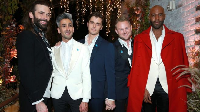 В ролях нового Queer Eye: Джонатан Ван Несс, Тан Франс, Антони Поровски, Бобби Берк и Карамо Браун