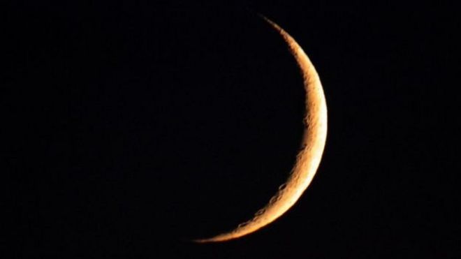 Talaadada ayaa noqoneysa maalinta koowaad ee Ciidul Fitri