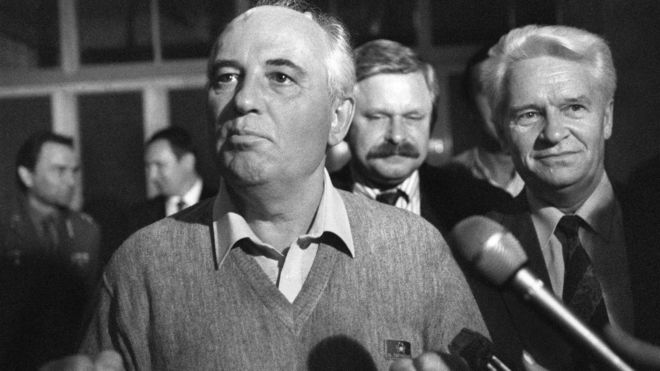 Горбачев и Руцкой 22 августа 1991 года