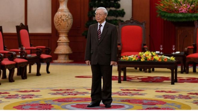 Đại hội 13 sẽ diễn ra cuộc chuyển giao quyền lực. Nhưng Việt Nam sẽ quay lại với mô hình 'tứ trụ' truyền thống hay vẫn duy trì 'hợp nhất' Tổng bí thư và Chủ tịch nước?