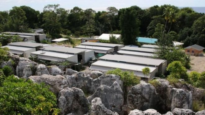 நவ்ரூ தடுப்[பு காவல் முகாம்